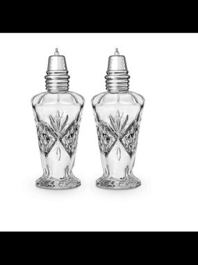 NWT Godinger Serveware, Dublin Salt and Pepper Shakers